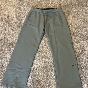Nike thermal lined sweatpants